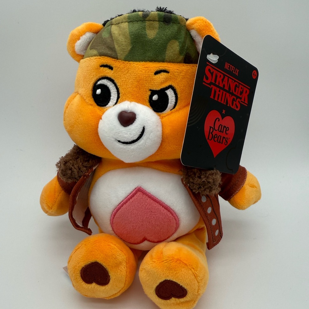 Care Bears Netflix Stranger Things Fun Size 10 in Plush Tenderheart as Lucas NWT